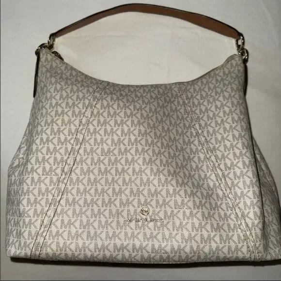 Michael Kors Sienna Large Logo Shoulder Bag in the color White/Acorn. - Picture 1 of 6